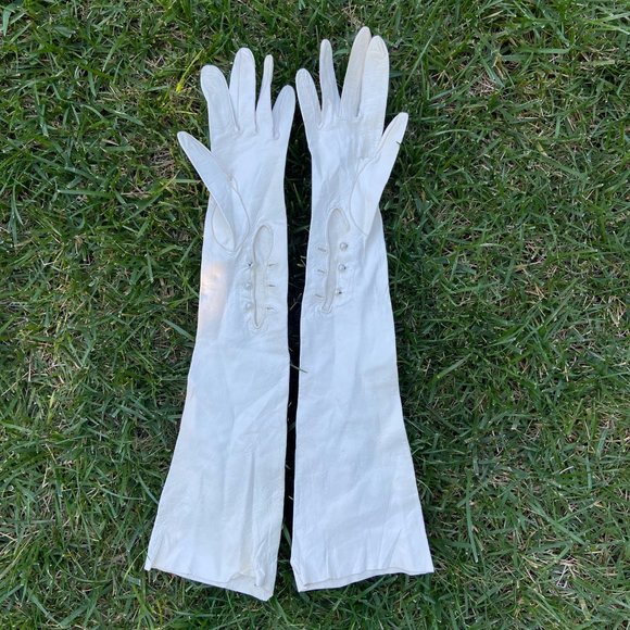 Vintage 1940's 1950's Aris of Paris Monarch Opera Length Leather Gloves - Picture 8 of 8